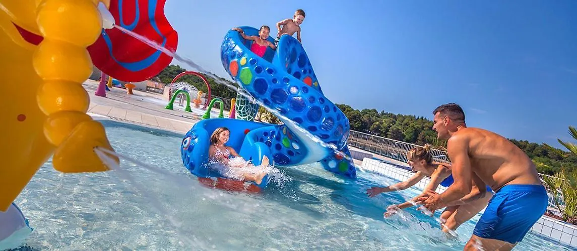 Istra Sunny Tent In Lanterna Premium Camping Resort 4* Poreč Tente de luxe